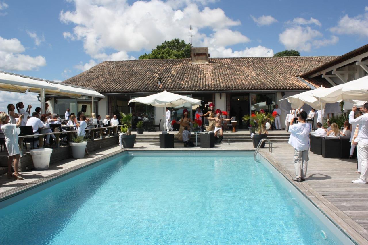 Logis Hotel Restaurant La Citadelle ブライ・エ・サン・リュス エクステリア 写真
