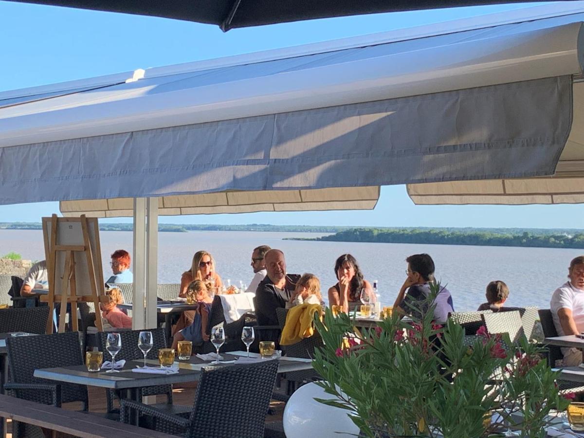 Logis Hotel Restaurant La Citadelle ブライ・エ・サン・リュス エクステリア 写真